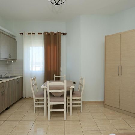 Michelle Apartments Ksamil Exterior photo