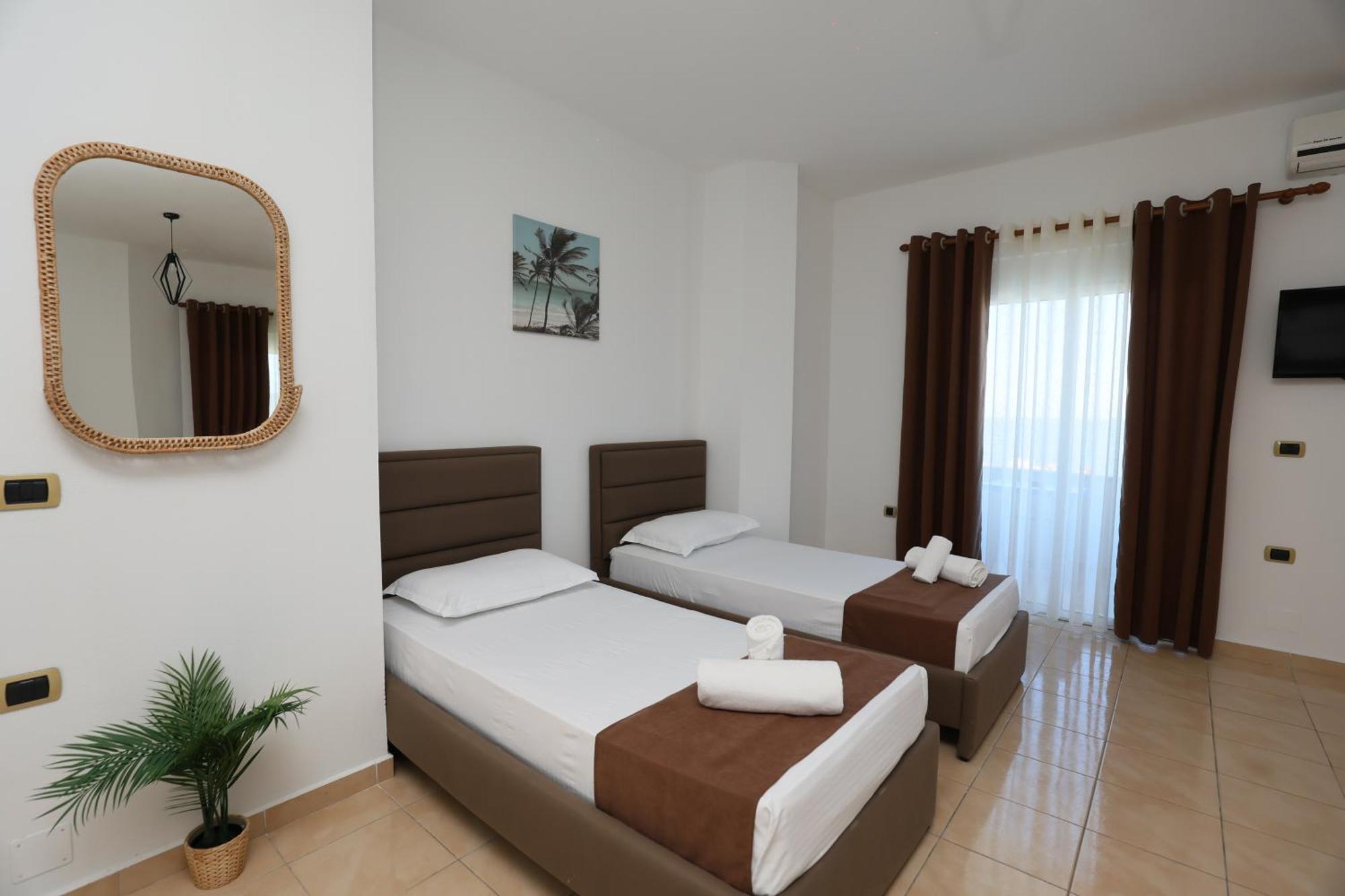 Michelle Apartments Ksamil Exterior photo