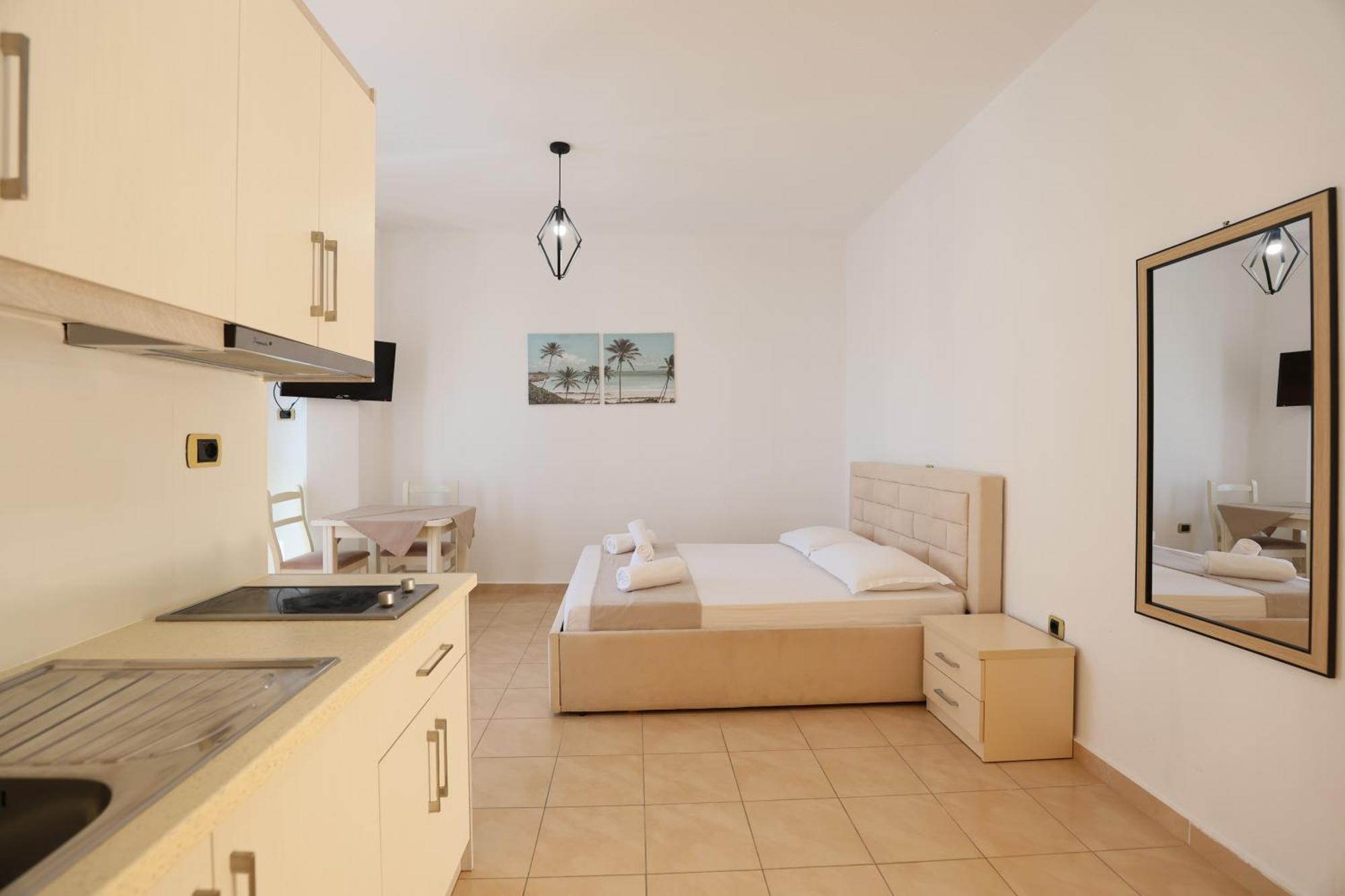 Michelle Apartments Ksamil Exterior photo